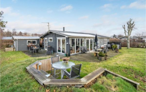Cozy Home In Hadsund With Wifi